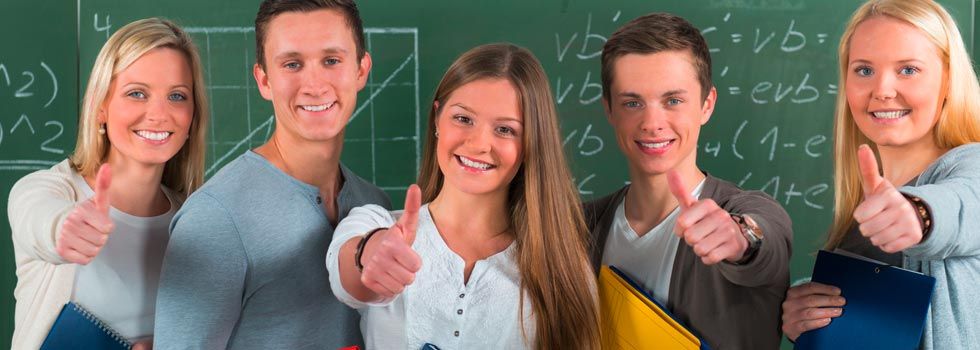 Mathe Studio Nachhilfe Schüler Studenten Auszubildende